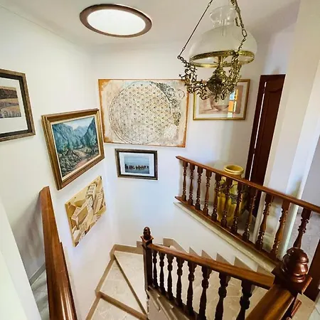 Villa *****villa De Mon Max. 8 Personen, Meerblick + Pool
